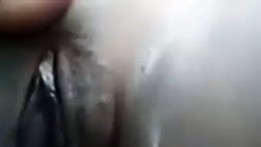 Bihari bald chut fingering MMS