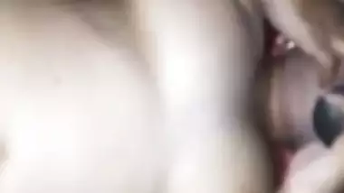 Man fucks busty Bhabhi’s wet pussy in the desi xxx MMS