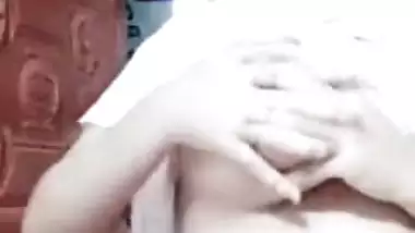 Nude fingering videos of horny desi girlfriend