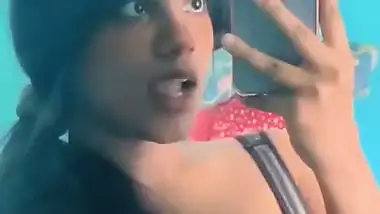 Indian nude selfie videos of big boobs GF viral xxx