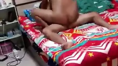 Desi sex MMS of a guy and his sexy stepsister
