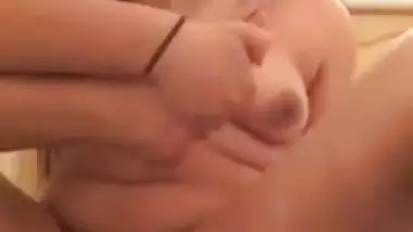 NRI Paki Punjabi girl ki feet fetish video