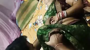 Mature aunty hard fucking homemade with neighbor