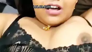 Mallu wife cheating sex with husband friend viral MMS