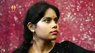 Pyasi Bhabhi – Full Indian porn movie