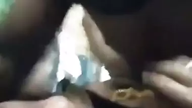 Srilankan girl outdoor sex with boyfriend after boob feed