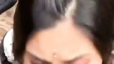 Hyderabad lady enjoys Indian blowjob sex in jungle