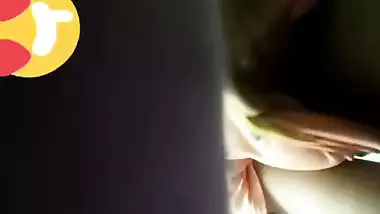 Mallu girl on live cam showing big boobs to lover